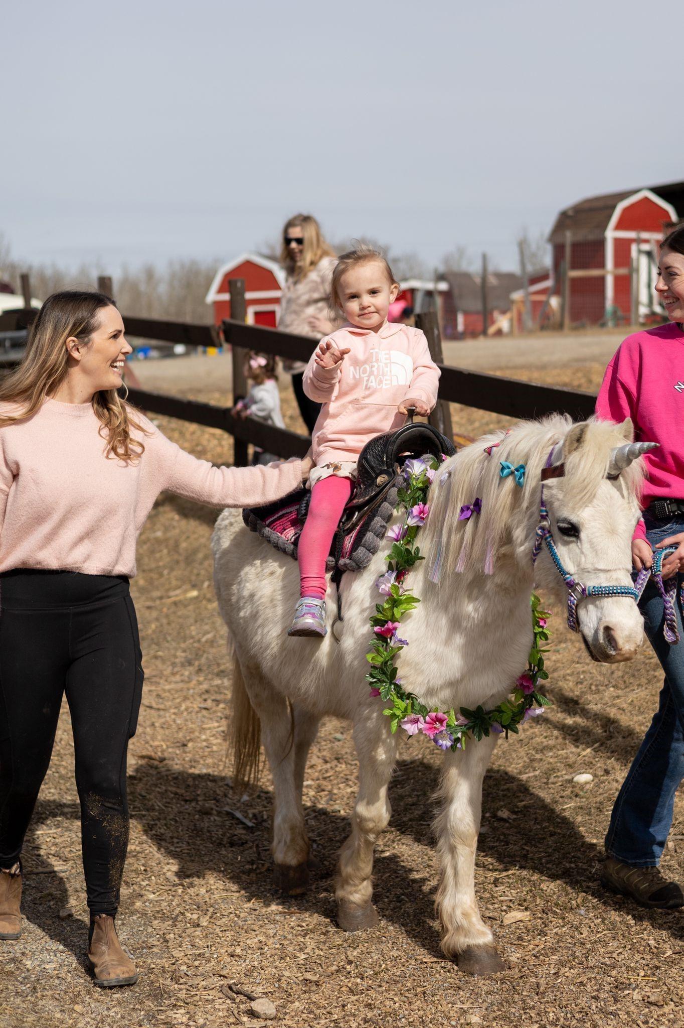Bday mom child and unicorn
